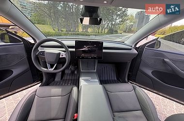 Внедорожник / Кроссовер Tesla Model Y 2025 в Днепре