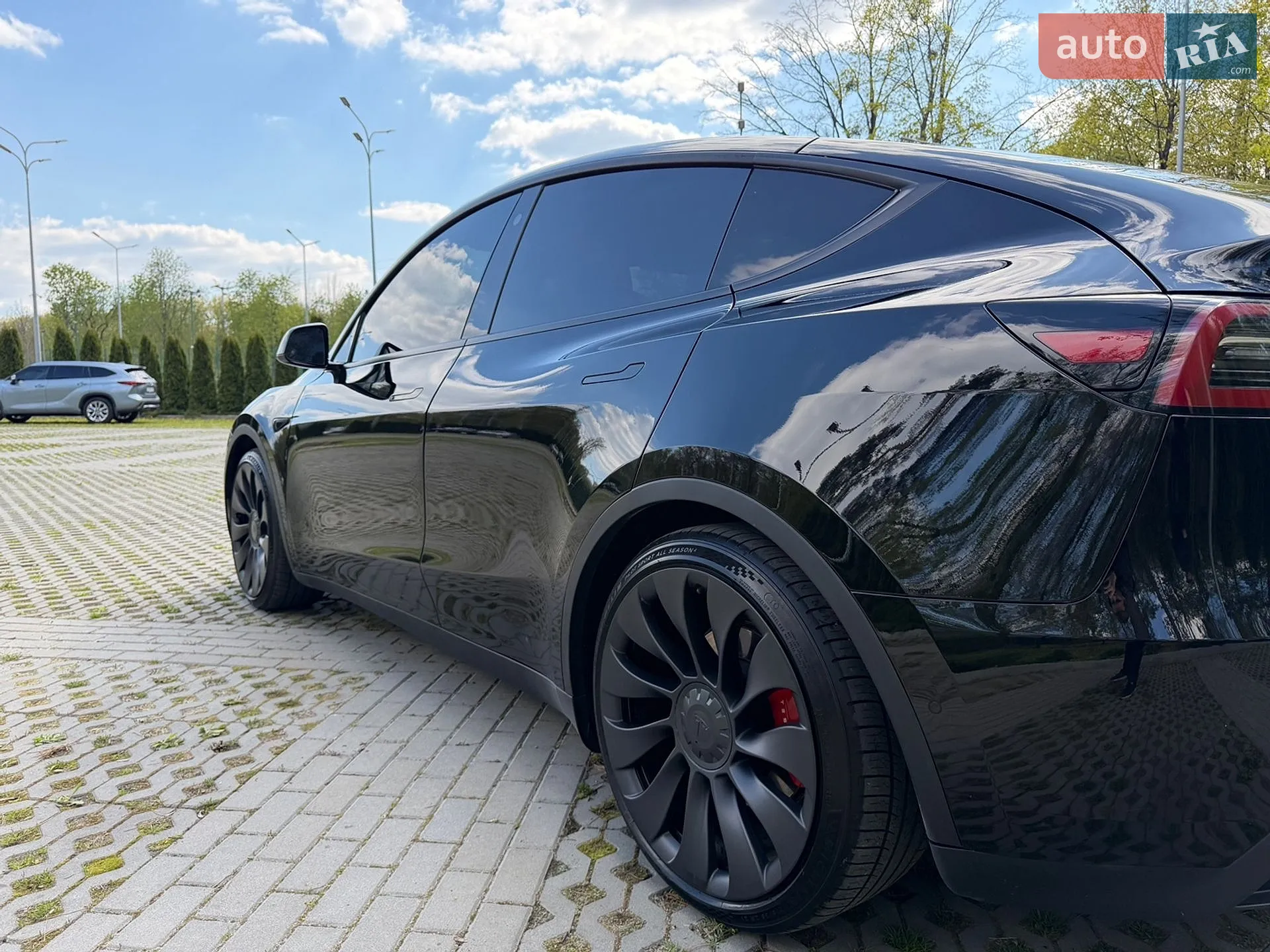 2022 Tesla Model Y - мініатюра 14