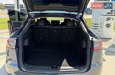 Внедорожник / Кроссовер Tesla Model Y 2021 в Львове