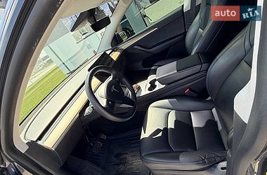 Внедорожник / Кроссовер Tesla Model Y 2021 в Львове