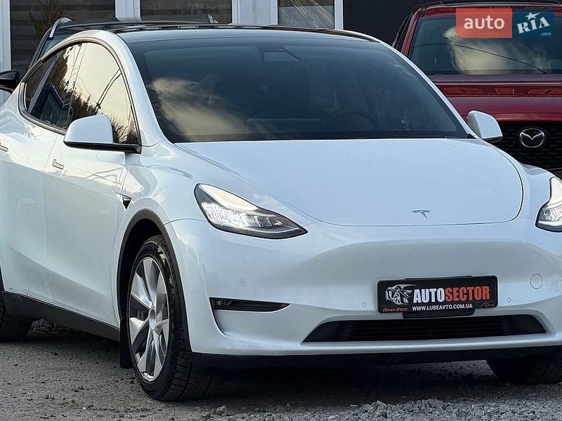 Позашляховик / Кросовер Tesla Model Y 2022 в Харкові