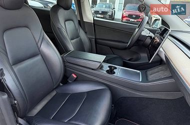 Позашляховик / Кросовер Tesla Model Y 2022 в Харкові