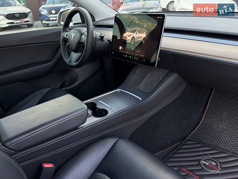 Позашляховик / Кросовер Tesla Model Y 2022 в Харкові