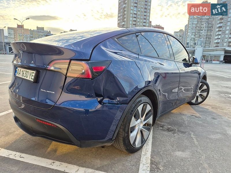 Внедорожник / Кроссовер Tesla Model Y 2021 в Киеве фото 4 Внедорожник / Кроссовер Tesla Model Y 2021 в Киеве