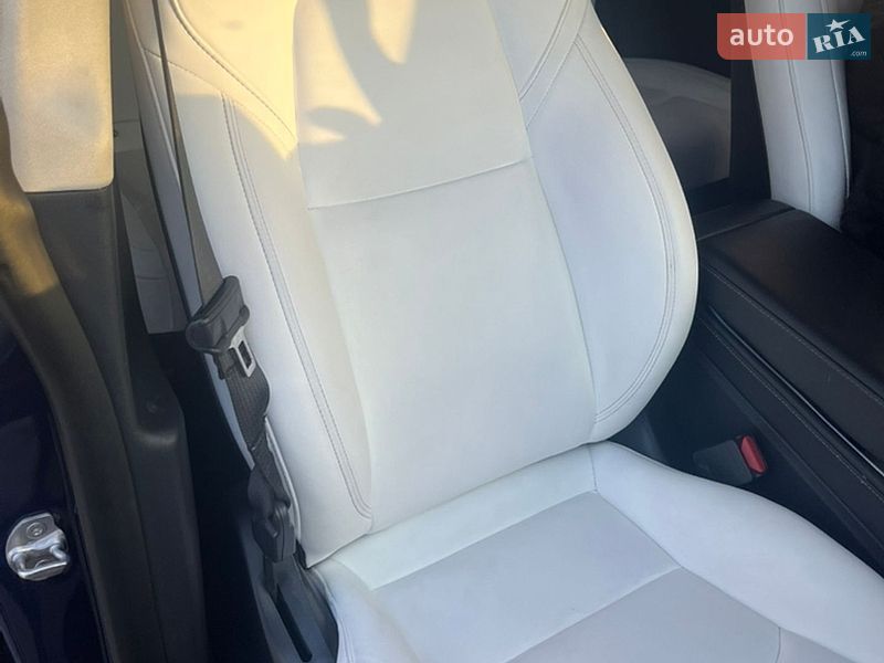Внедорожник / Кроссовер Tesla Model Y 2021 в Киеве фото 13 Внедорожник / Кроссовер Tesla Model Y 2021 в Киеве