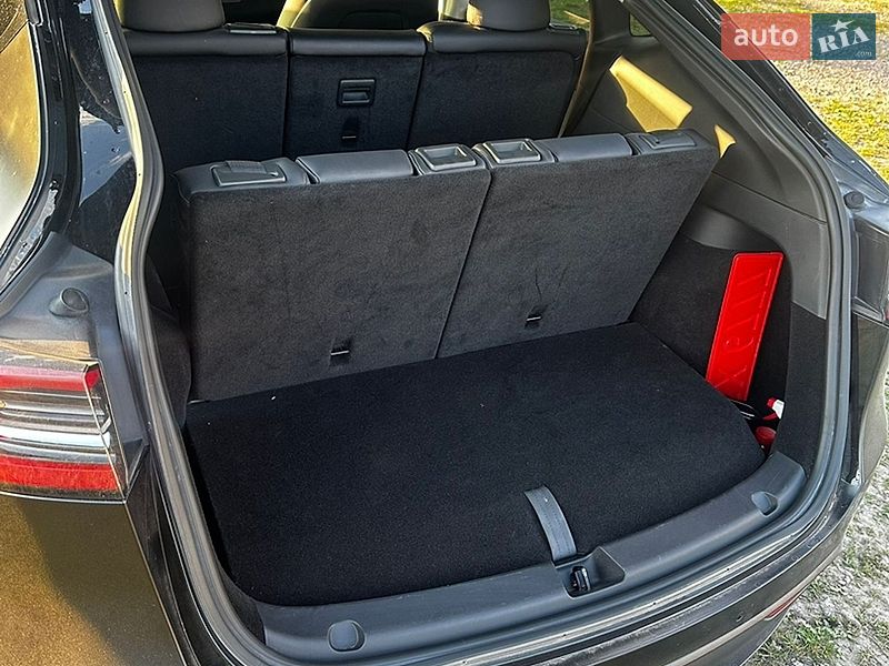 Внедорожник / Кроссовер Tesla Model Y 2021 в Бродах