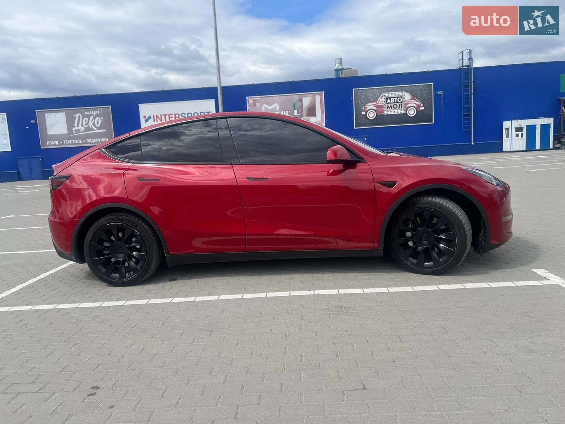 2023 Tesla Model Y - мініатюра 8