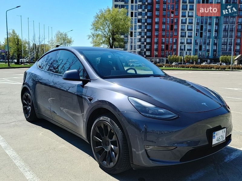 Tesla Model Y 2021