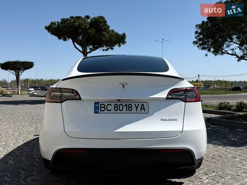 Внедорожник / Кроссовер Tesla Model Y 2022 в Львове