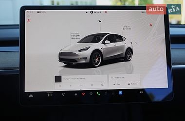 Внедорожник / Кроссовер Tesla Model Y 2022 в Киеве