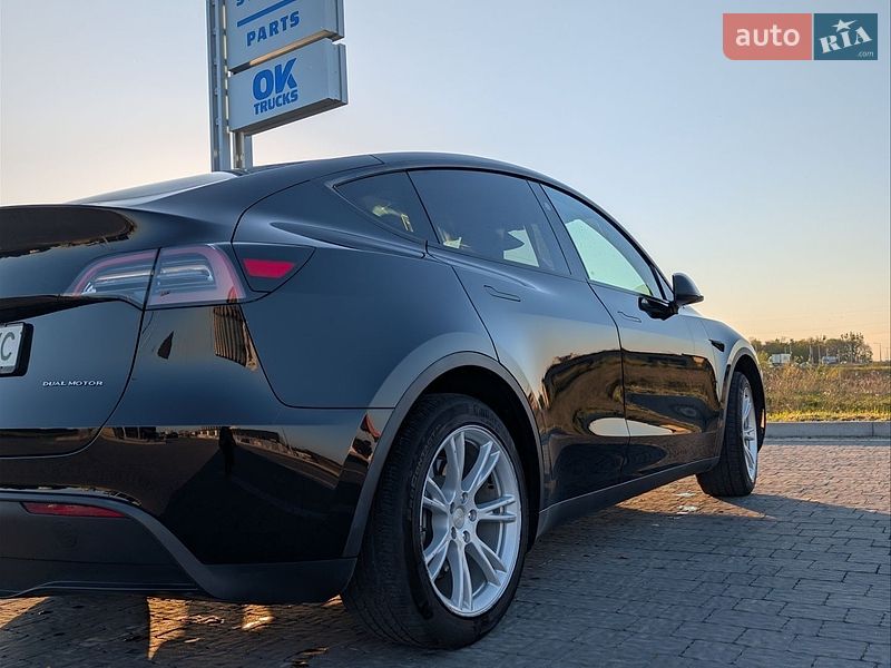 Внедорожник / Кроссовер Tesla Model Y 2024 в Львове фото 8 Внедорожник / Кроссовер Tesla Model Y 2024 в Львове