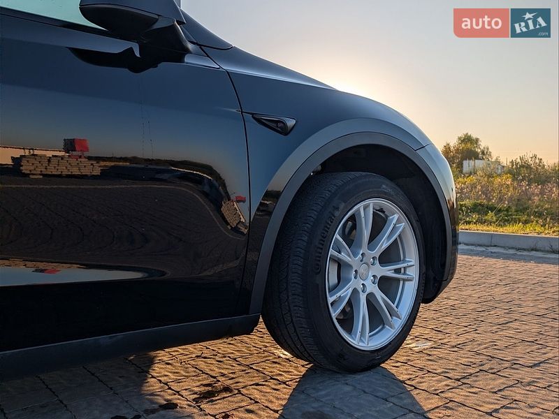 Внедорожник / Кроссовер Tesla Model Y 2024 в Львове фото 7 Внедорожник / Кроссовер Tesla Model Y 2024 в Львове