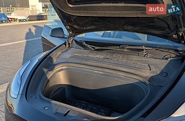 Внедорожник / Кроссовер Tesla Model Y 2024 в Львове фото 27 Внедорожник / Кроссовер Tesla Model Y 2024 в Львове