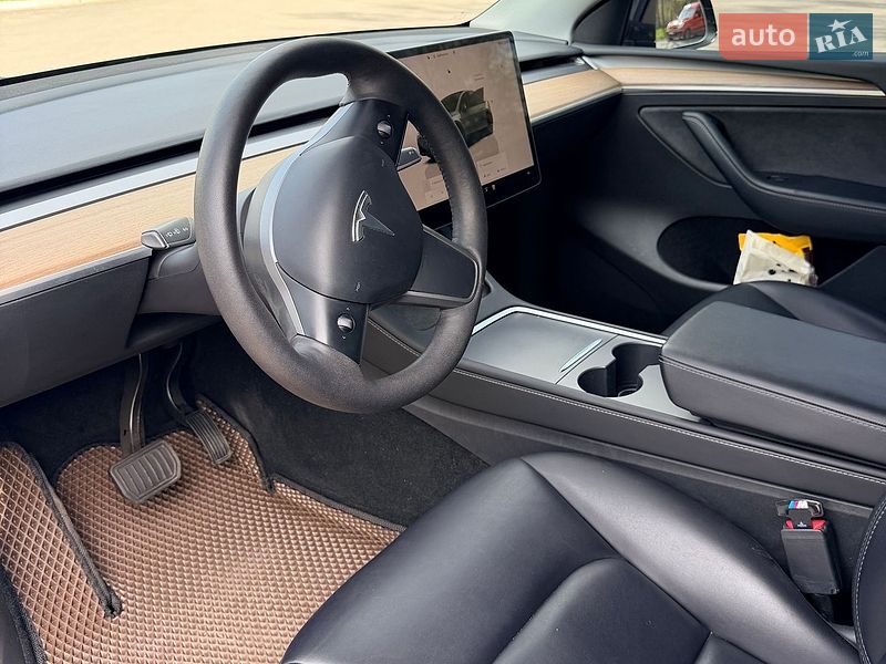 Внедорожник / Кроссовер Tesla Model Y 2022 в Житомире