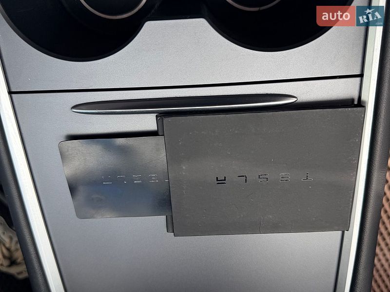 Внедорожник / Кроссовер Tesla Model Y 2022 в Житомире