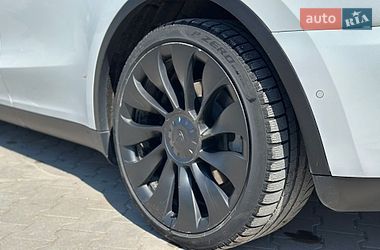 Внедорожник / Кроссовер Tesla Model Y 2021 в Тернополе