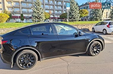 Позашляховик / Кросовер Tesla Model Y 2024 в Вінниці