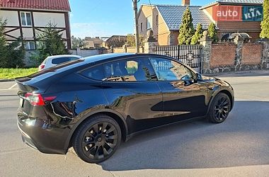 Позашляховик / Кросовер Tesla Model Y 2024 в Вінниці