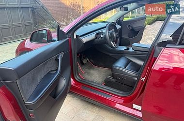 Внедорожник / Кроссовер Tesla Model Y 2022 в Киеве