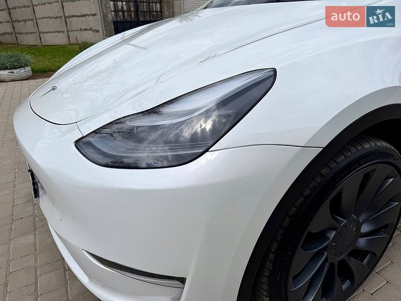 Внедорожник / Кроссовер Tesla Model Y 2022 в Одессе