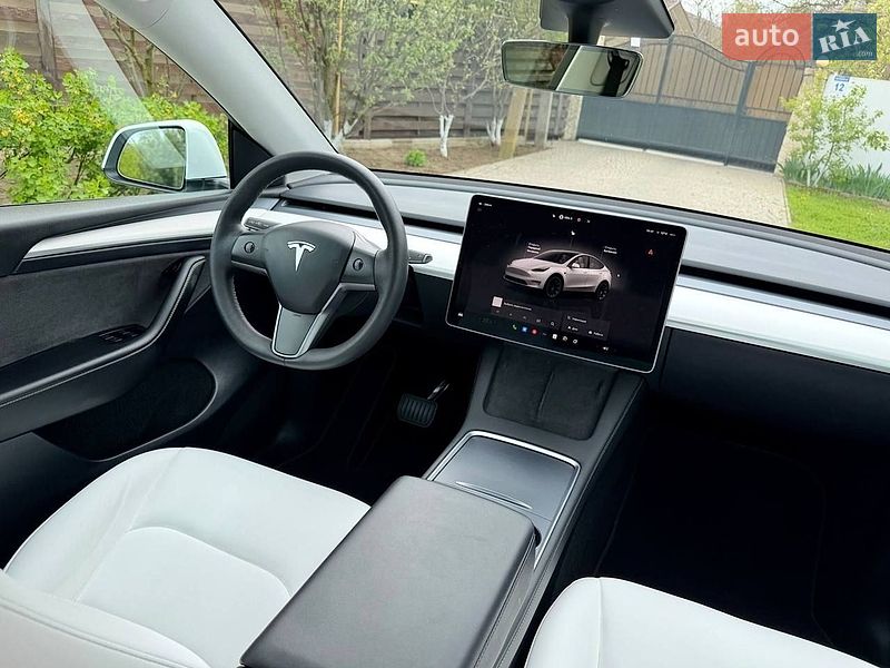 Внедорожник / Кроссовер Tesla Model Y 2022 в Одессе