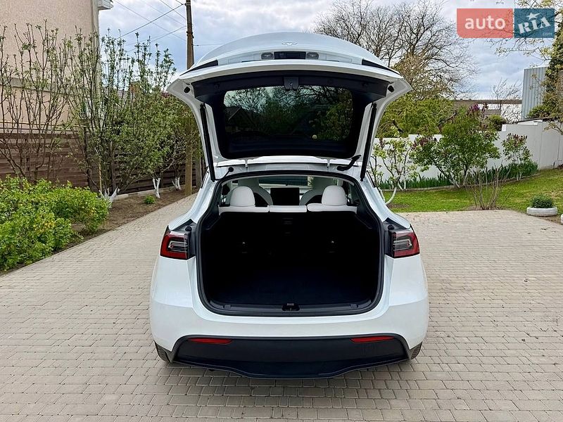 Внедорожник / Кроссовер Tesla Model Y 2022 в Одессе