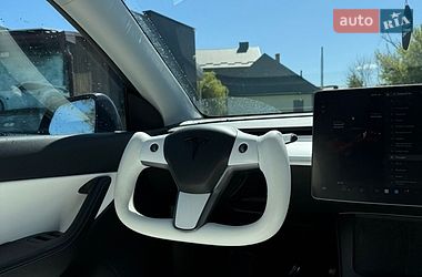 Внедорожник / Кроссовер Tesla Model Y 2021 в Старой Выжевке