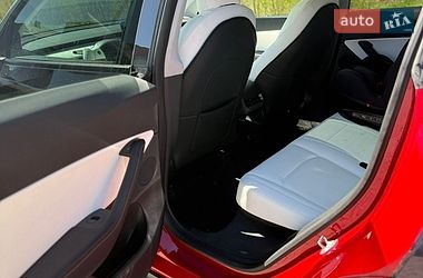 Внедорожник / Кроссовер Tesla Model Y 2021 в Старой Выжевке