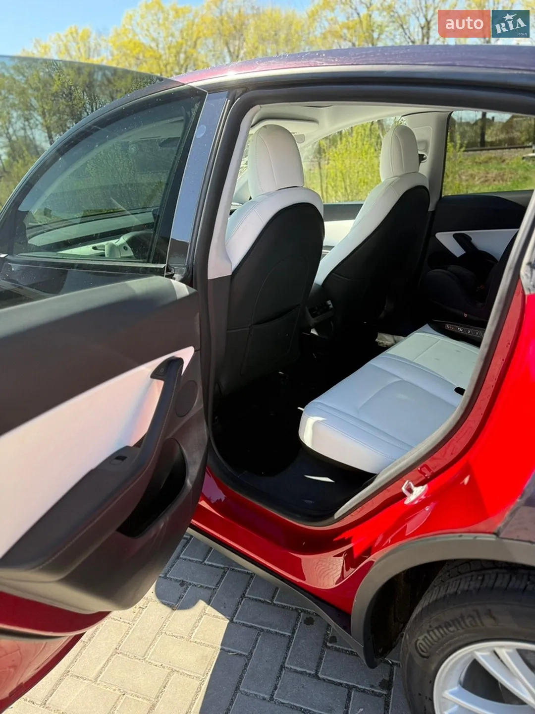 2021 Tesla Model Y - мініатюра 11