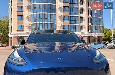 Позашляховик / Кросовер Tesla Model Y 2020 в Кременчуці