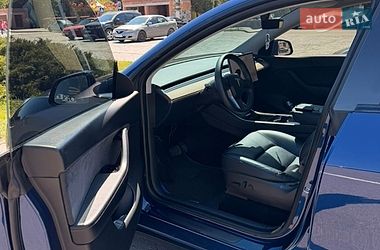 Позашляховик / Кросовер Tesla Model Y 2020 в Кременчуці