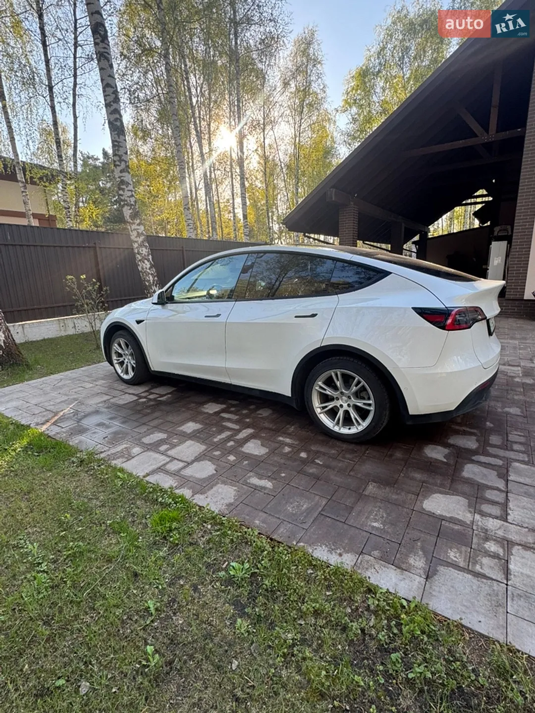 2021 Tesla Model Y - мініатюра 5