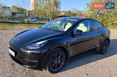 Внедорожник / Кроссовер Tesla Model Y 2024 в Харькове