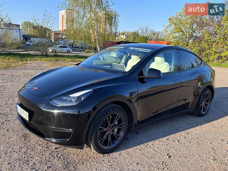 Внедорожник / Кроссовер Tesla Model Y 2024 в Харькове