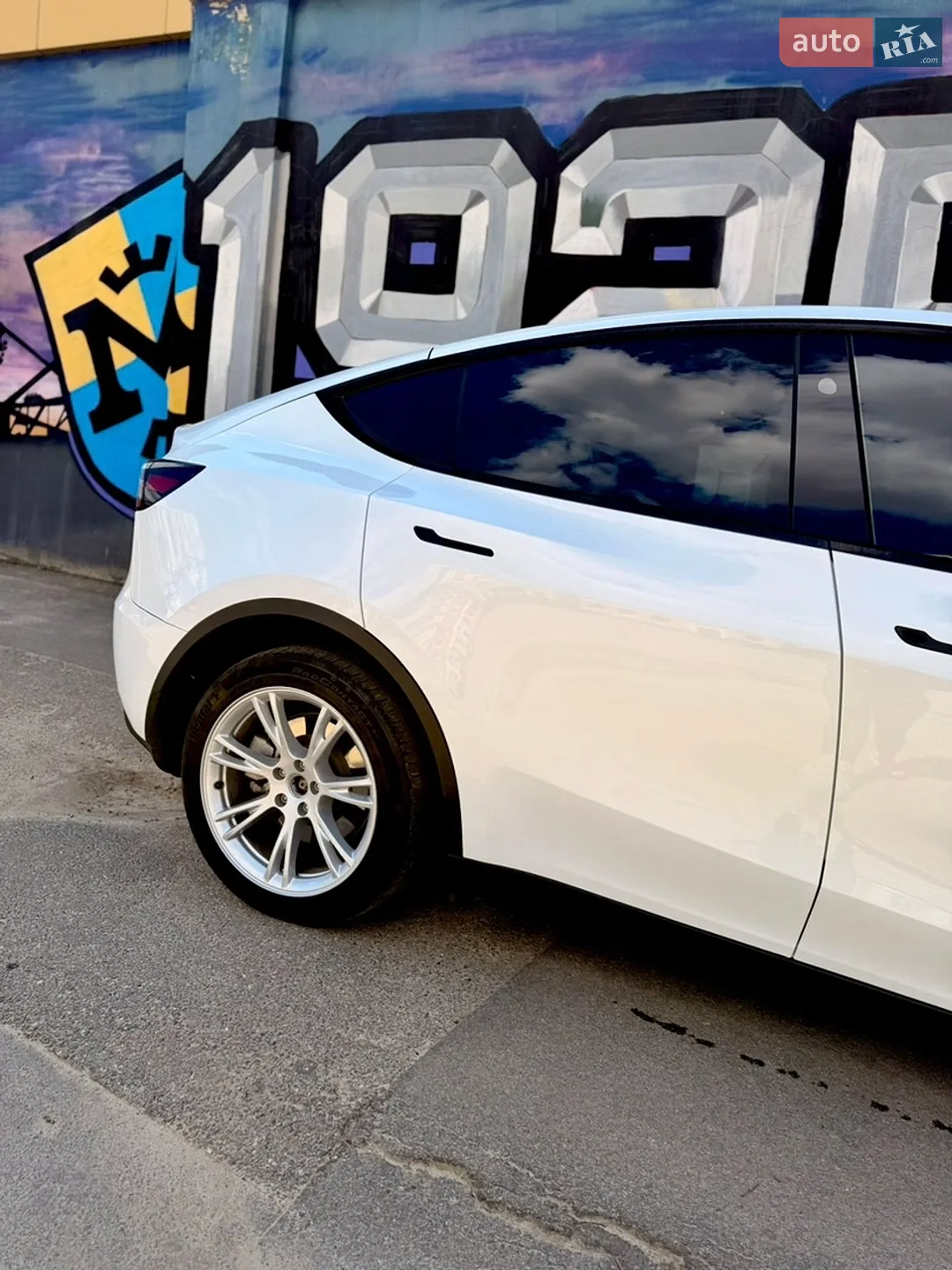 2024 Tesla Model Y - мініатюра 11