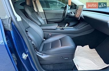 Внедорожник / Кроссовер Tesla Model Y 2021 в Львове
