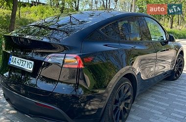 Внедорожник / Кроссовер Tesla Model Y 2021 в Киеве