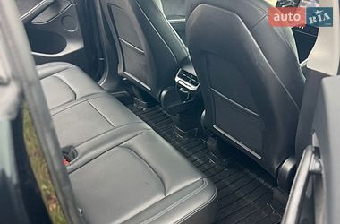 Внедорожник / Кроссовер Tesla Model Y 2021 в Киеве