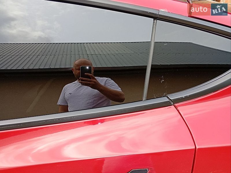 Внедорожник / Кроссовер Tesla Model Y 2022 в Днепре