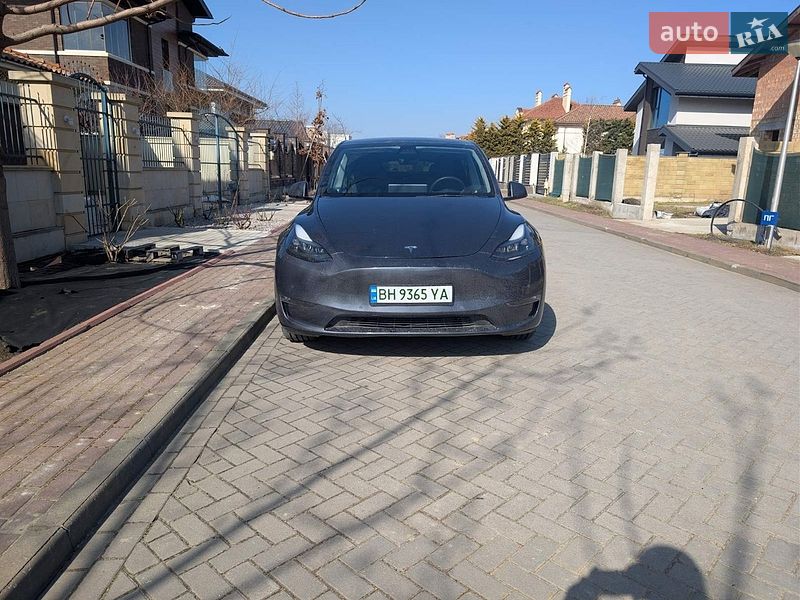 Внедорожник / Кроссовер Tesla Model Y 2021 в Одессе