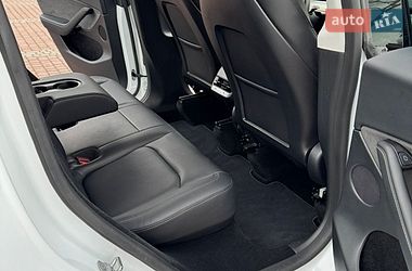 Внедорожник / Кроссовер Tesla Model Y 2024 в Львове
