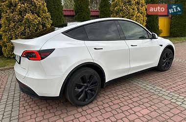 Внедорожник / Кроссовер Tesla Model Y 2024 в Львове