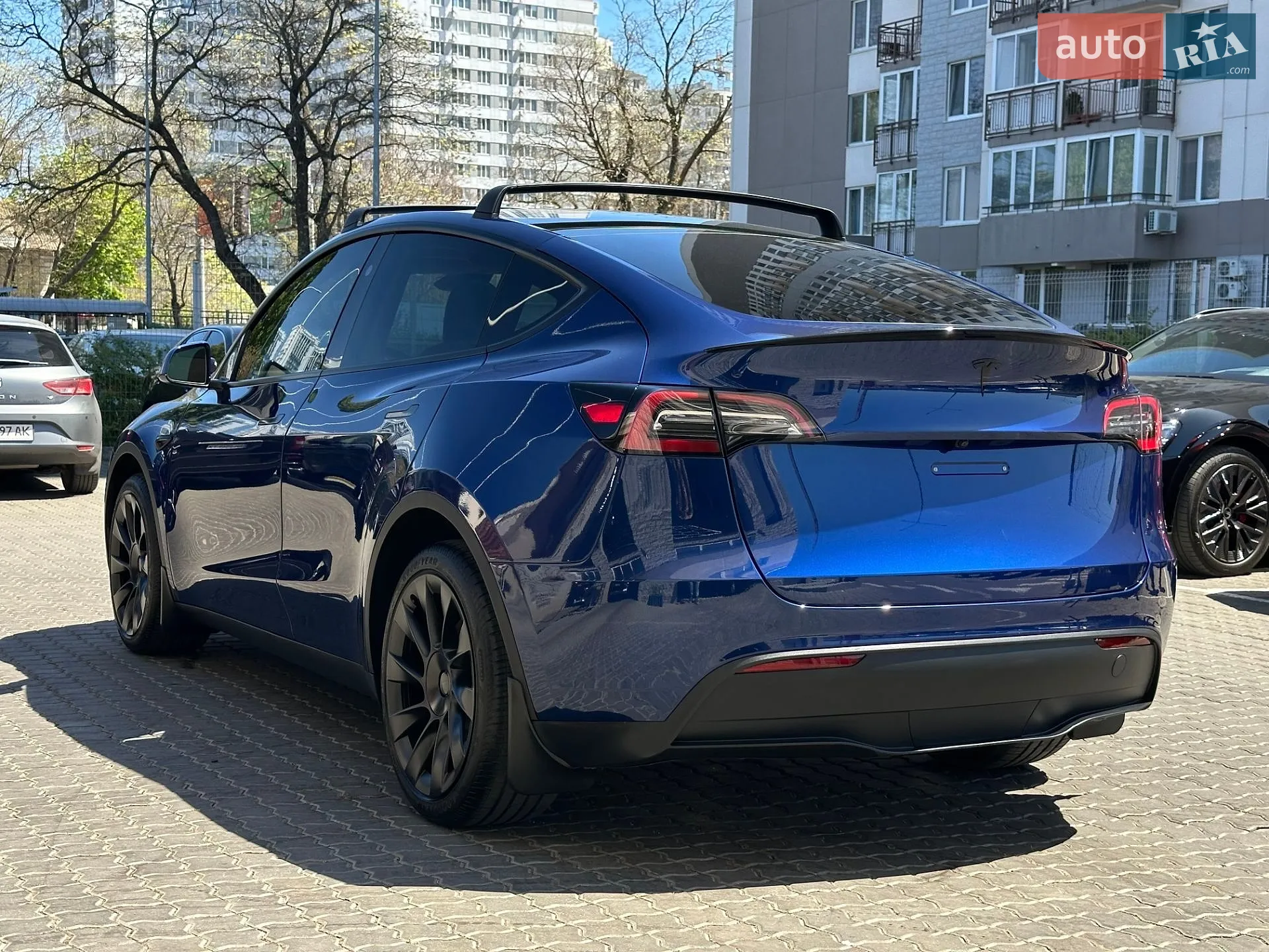 2024 Tesla Model Y - мініатюра 5