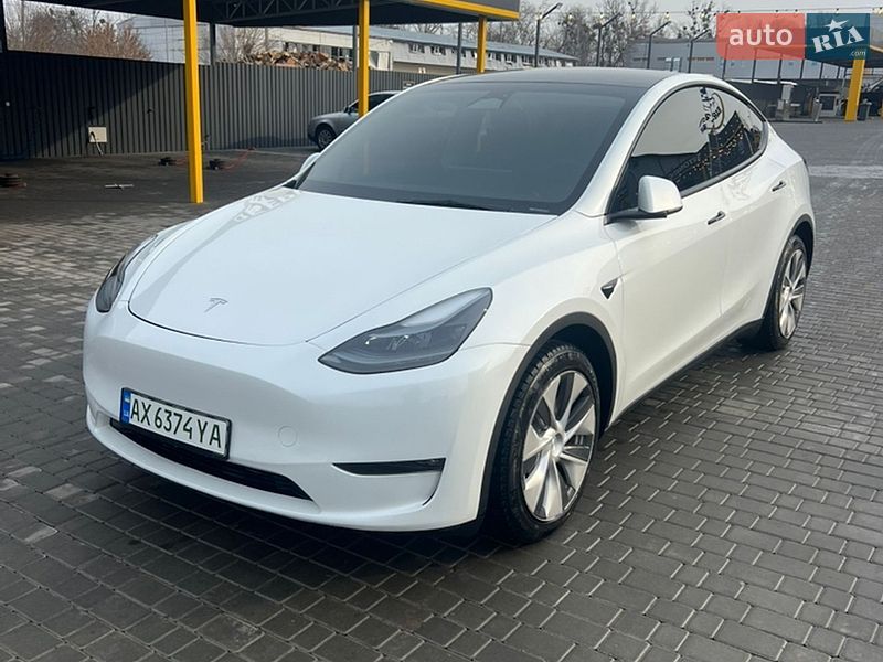 Tesla Model Y 2023 Tesla Model Y 2023