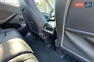 Внедорожник / Кроссовер Tesla Model Y 2024 в Виннице