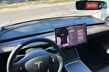 Внедорожник / Кроссовер Tesla Model Y 2024 в Виннице