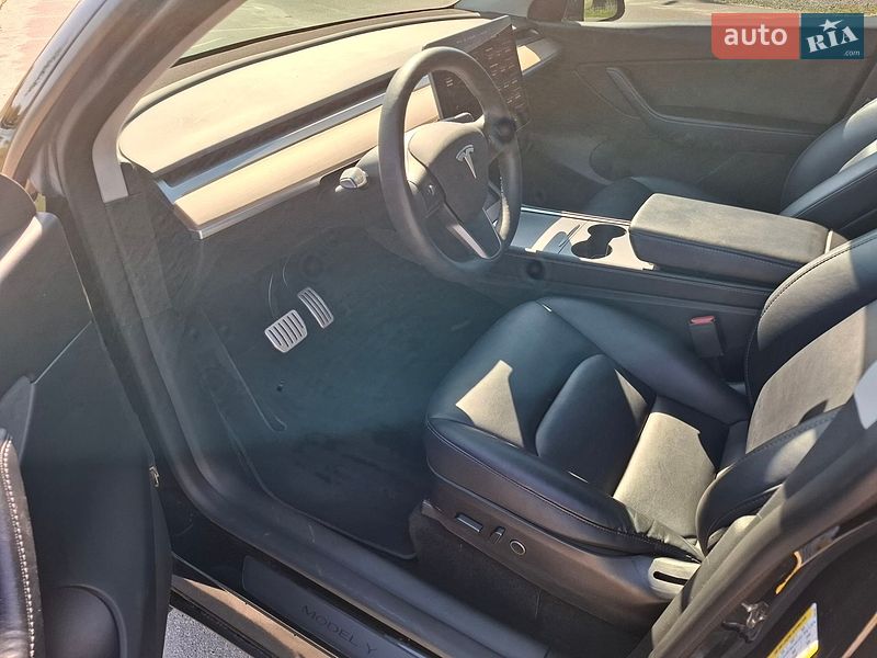 Позашляховик / Кросовер Tesla Model Y 2022 в Ірпені