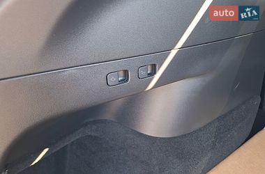 Позашляховик / Кросовер Tesla Model Y 2022 в Ірпені