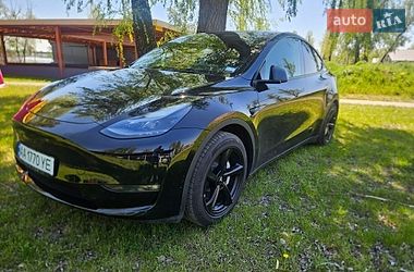 Позашляховик / Кросовер Tesla Model Y 2024 в Києві