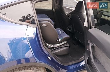 Внедорожник / Кроссовер Tesla Model Y 2023 в Днепре